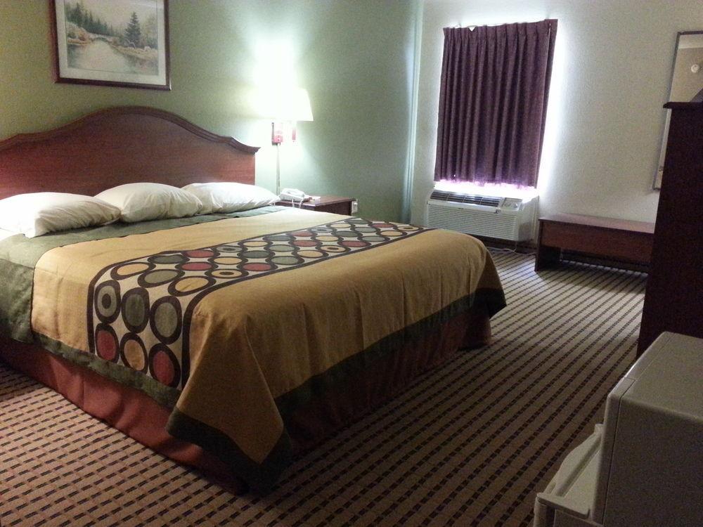 Super 8 By Wyndham Dawsonville Exterior foto