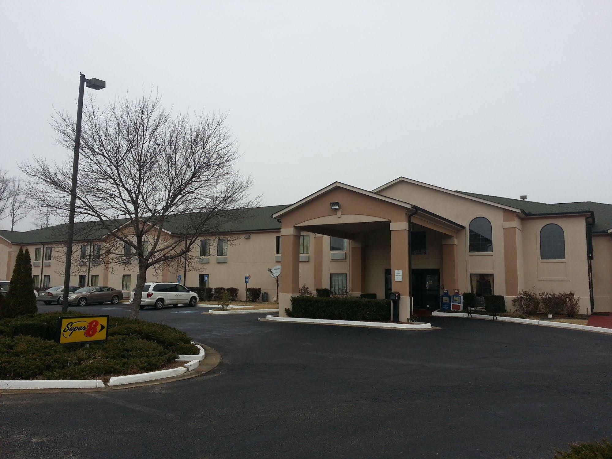 Super 8 By Wyndham Dawsonville Exterior foto