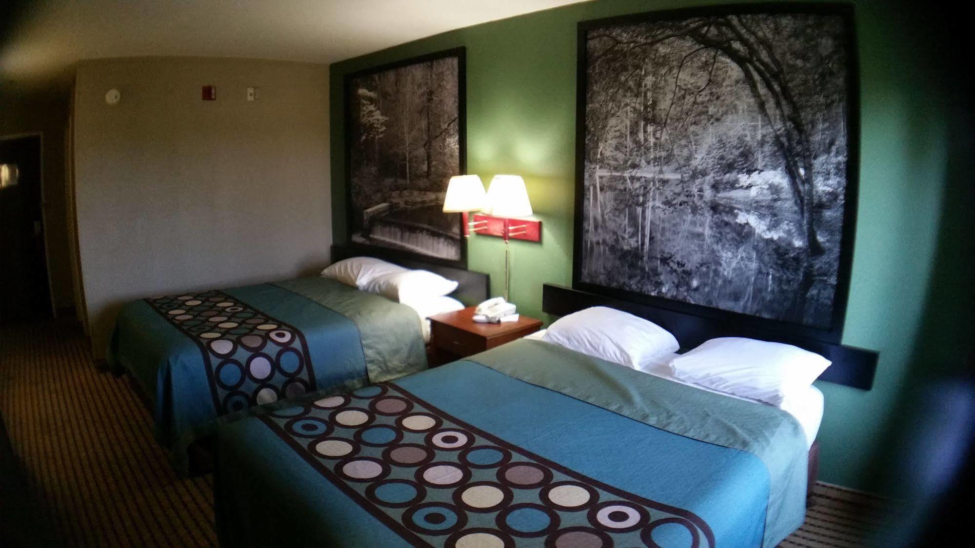 Super 8 By Wyndham Dawsonville Exterior foto